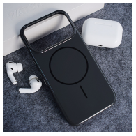 Maska Mag Case Nanobeats za iPhone 17 Pro Max crna