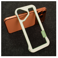 Maska Wolmtt Candy Bumper za iPhone 17 bela